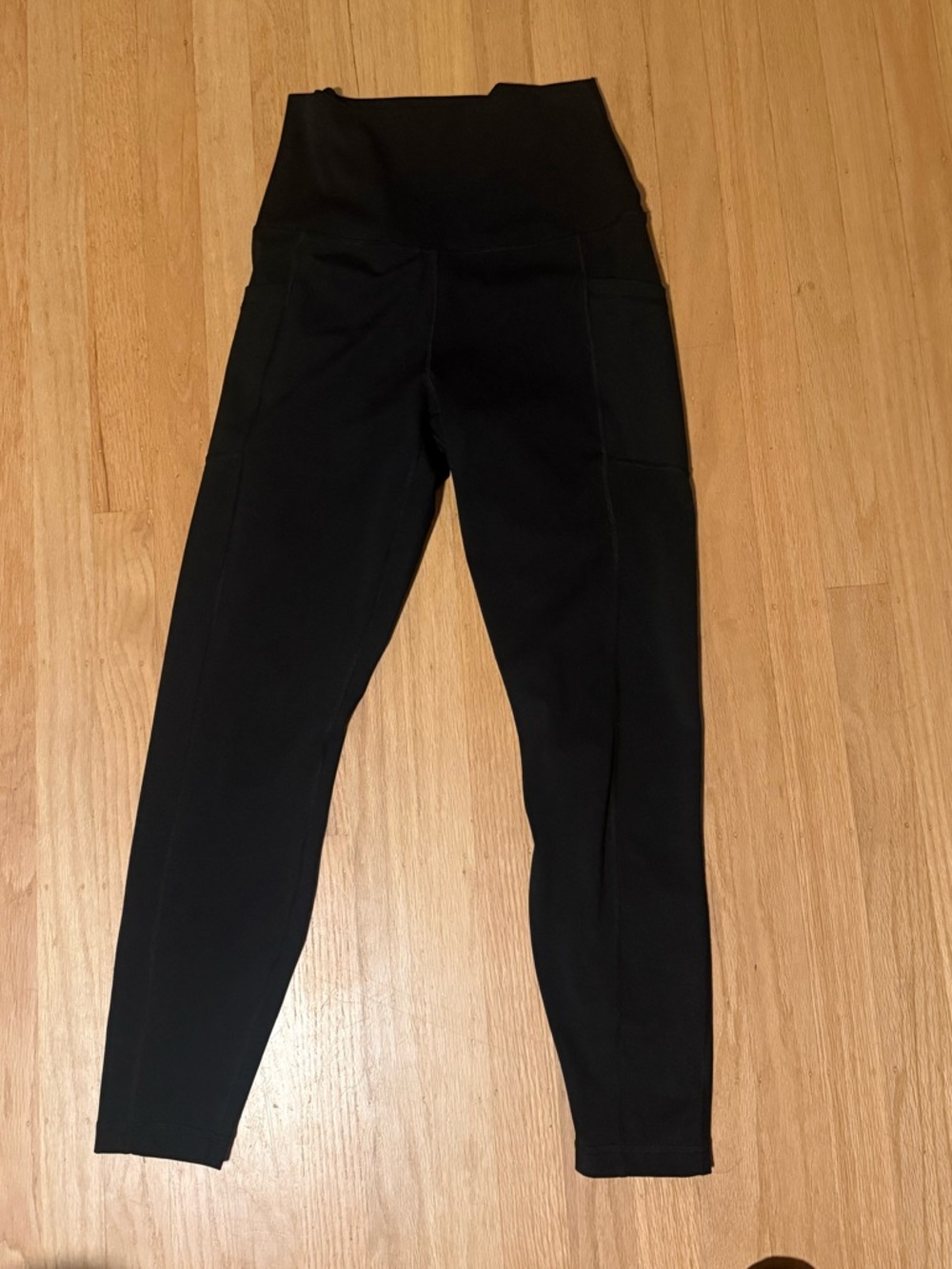 Yogalicious Black High-Waist Leggings with Logo